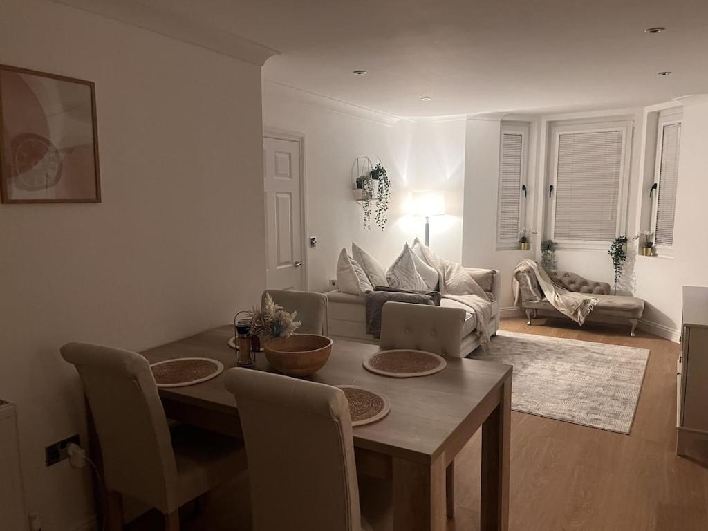 Gorgeous 2 Floor 3 Bed Apartment St Leonards-on-Sea Екстер'єр фото